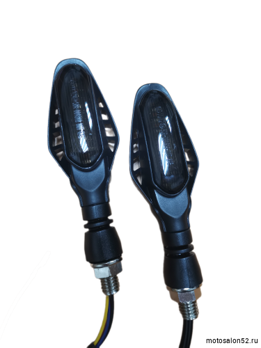 Поворотники светодиодные LED #6 2 шт.черный абажур, красный свет+желтые текущие поворотники  фото 3